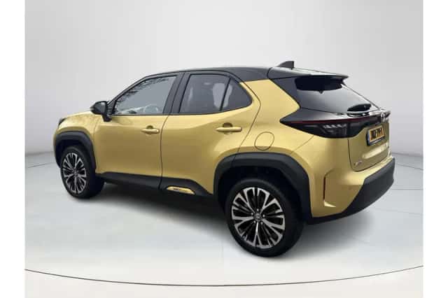 Toyota Yaris Cross (2024) thumbnail 3