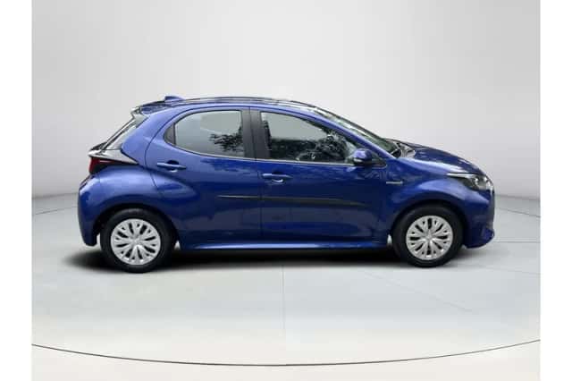 Toyota Yaris (2020) thumbnail 6