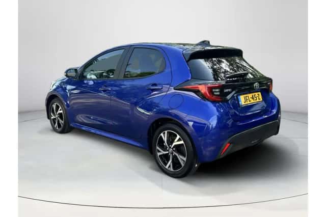 Toyota Yaris (2025) thumbnail 3