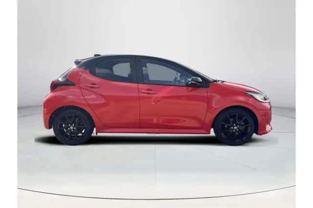 Toyota Yaris (2022) thumbnail 6