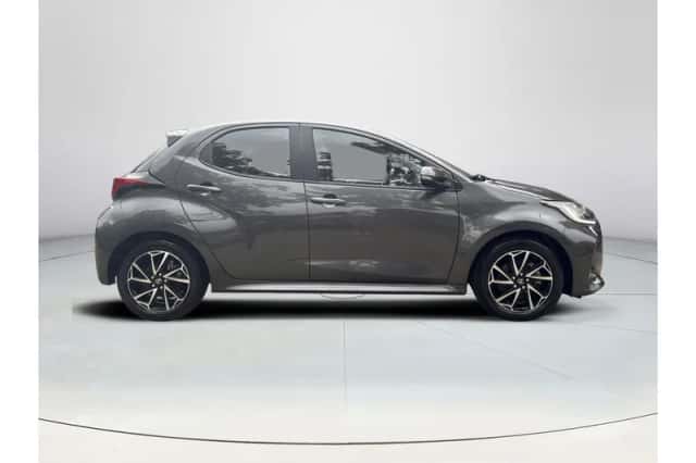 Toyota Yaris (2022) thumbnail 6