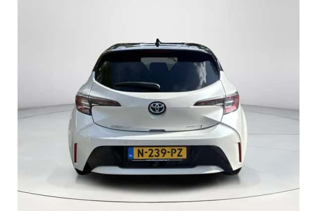 Toyota Corolla (2019) thumbnail 4
