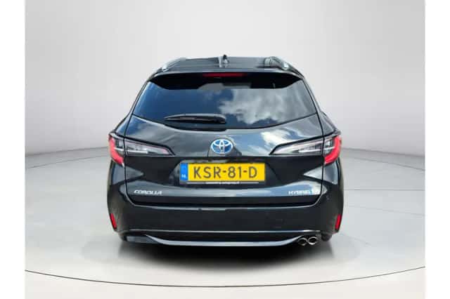 Toyota Corolla (2022) thumbnail 4