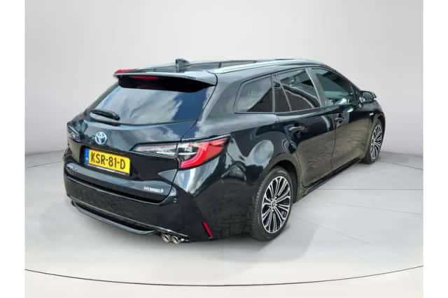 Toyota Corolla (2022) thumbnail 5