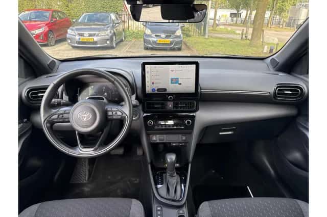 Toyota Yaris Cross (2026) thumbnail 6