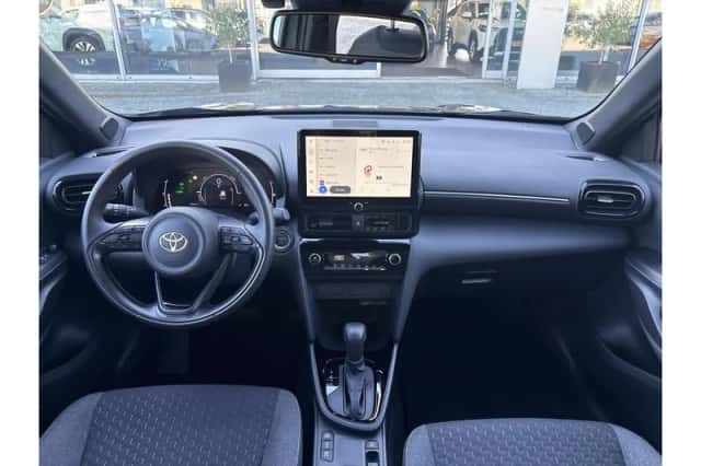 Toyota Yaris Cross (2025) thumbnail 6
