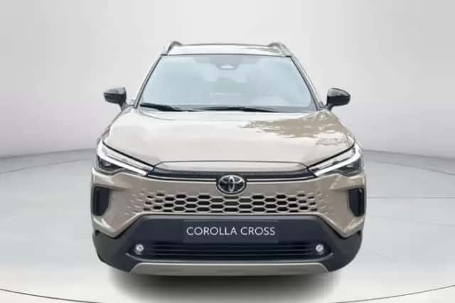 Toyota Corolla Cross (2026) thumbnail 4