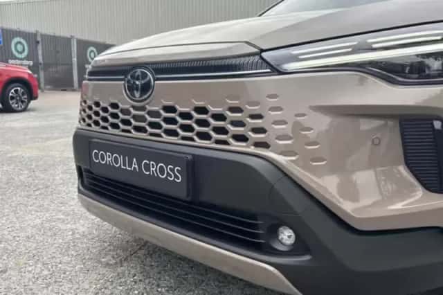 Toyota Corolla Cross (2026) thumbnail 6