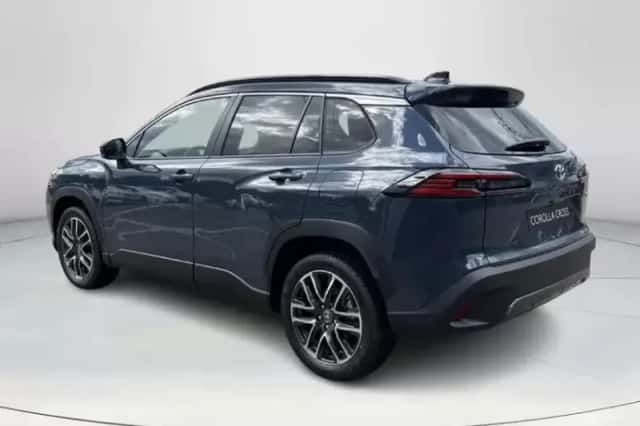 Toyota Corolla Cross (2026) thumbnail 3