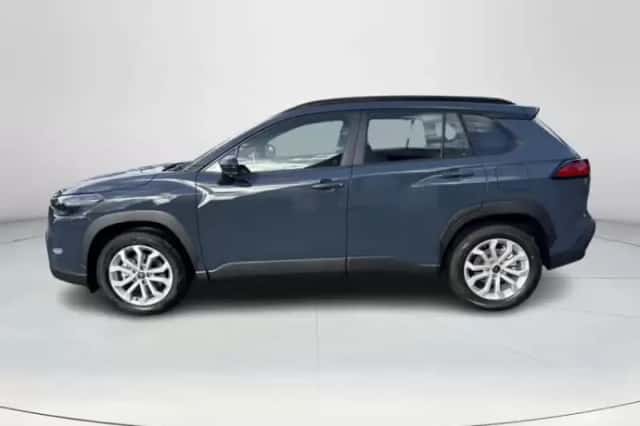 Toyota Corolla Cross (2026) thumbnail 2