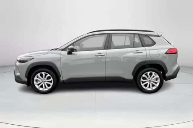 Toyota Corolla Cross (2026) thumbnail 2