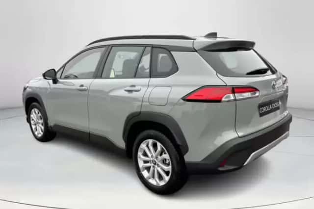 Toyota Corolla Cross (2026) thumbnail 3