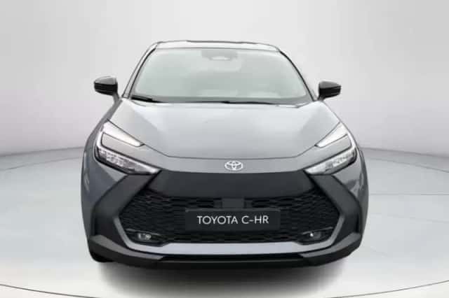 Toyota C-HR (2026) thumbnail 4