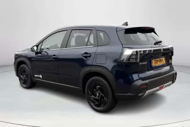 Suzuki S-Cross (2026) thumbnail 3