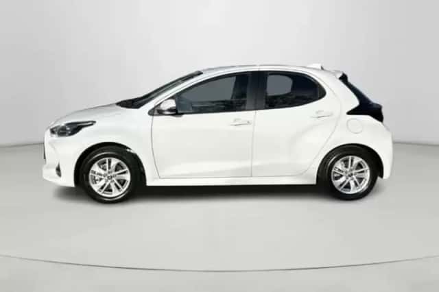 Toyota Yaris (2026) thumbnail 2