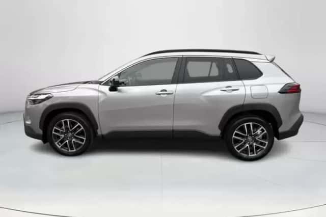 Toyota Corolla Cross (2026) thumbnail 2