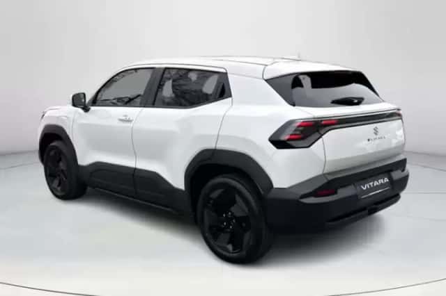 Suzuki e-Vitara (2026) thumbnail 3