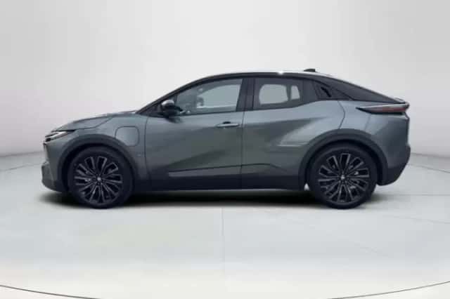 Toyota C-HR+ (2026) thumbnail 2