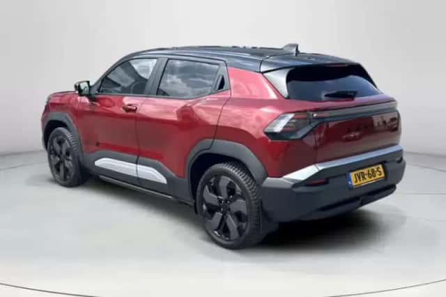 Suzuki e-Vitara (2026) thumbnail 3