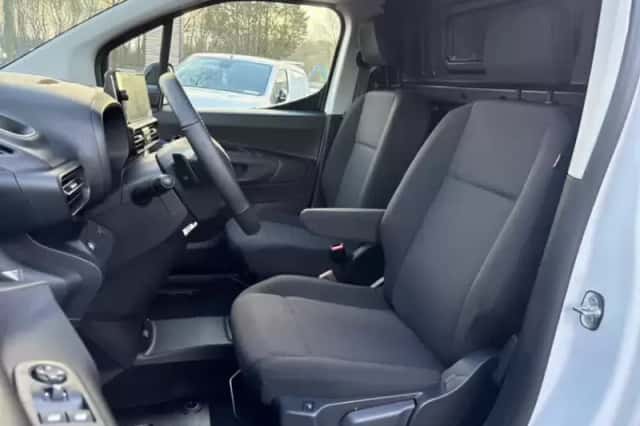 Toyota ProAce City (2026) thumbnail 6