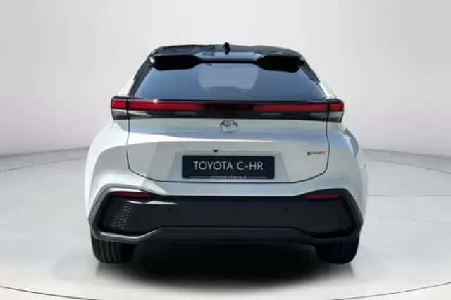Toyota C-HR (2026) thumbnail 5