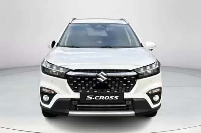 Suzuki S-Cross (2026) thumbnail 4