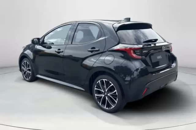 Toyota Yaris (2026) thumbnail 3