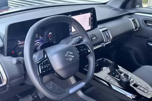 Suzuki e-Vitara (2026) thumbnail 6