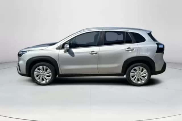 Suzuki S-Cross (2026) thumbnail 2