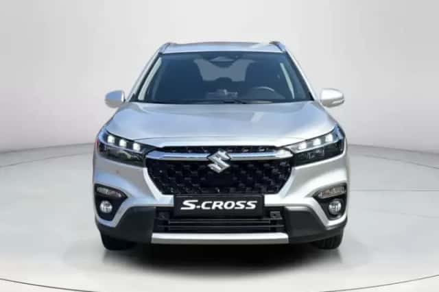Suzuki S-Cross (2026) thumbnail 4