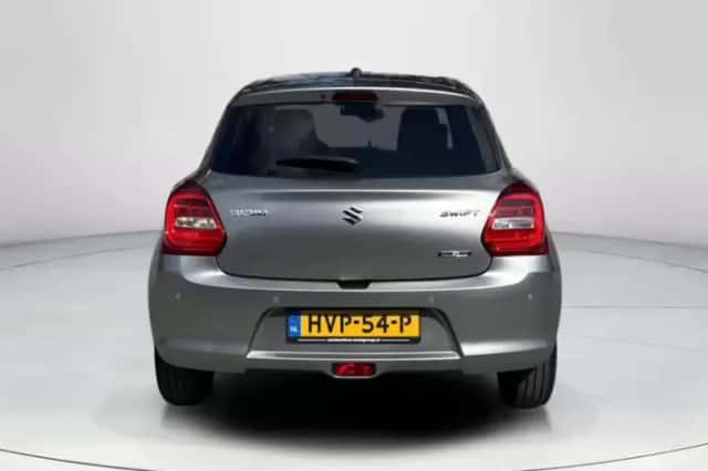 Suzuki Swift (2023) thumbnail 4