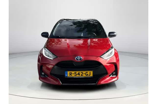 Toyota Yaris (2022) thumbnail 5