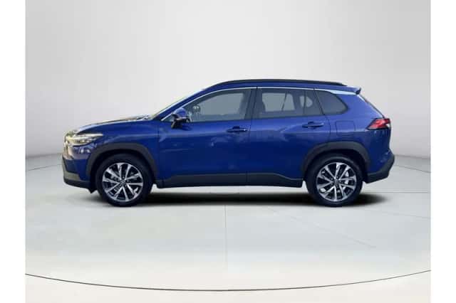 Toyota Corolla Cross (2023) thumbnail 2