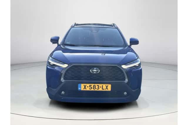 Toyota Corolla Cross (2023) thumbnail 5