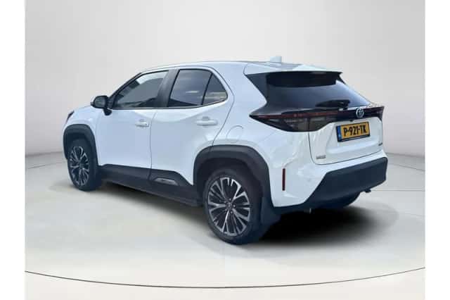 Toyota Yaris Cross (2022) thumbnail 3