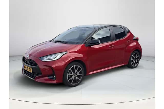 Toyota Yaris (2022) thumbnail 1
