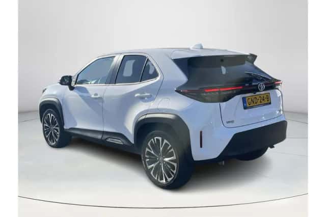 Toyota Yaris Cross (2022) thumbnail 3