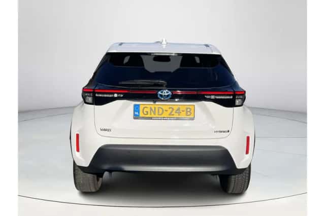 Toyota Yaris Cross (2022) thumbnail 4