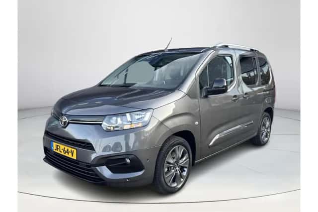 Toyota ProAce City Verso (2022) thumbnail 1