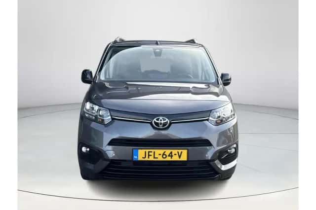 Toyota ProAce City Verso (2022) thumbnail 4