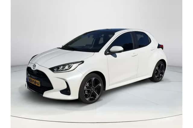 Toyota Yaris (2025) thumbnail 1