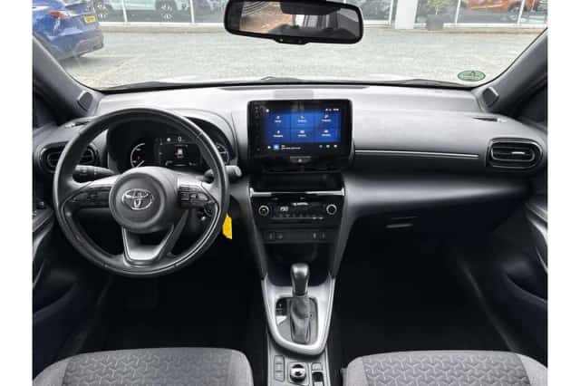 Toyota Yaris Cross (2021) thumbnail 6