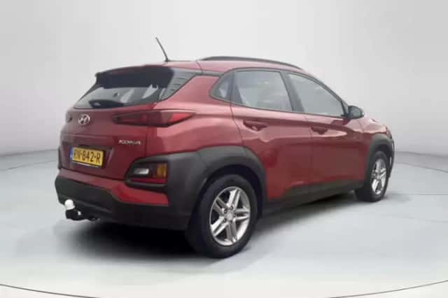 Hyundai Kona (2018) thumbnail 5