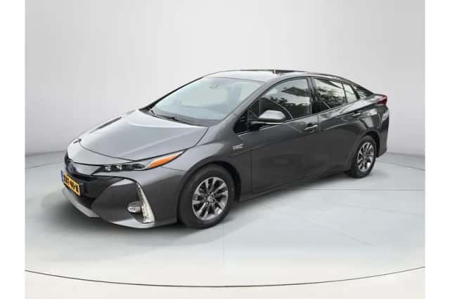 Toyota Prius (2019) thumbnail 1