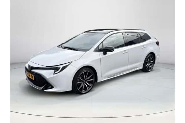 Toyota Corolla (2024) thumbnail 1
