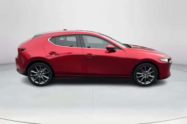 Mazda 3 (2026) thumbnail 6