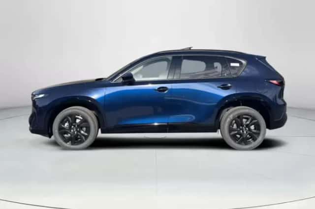 Mazda CX-5 (2026) thumbnail 2