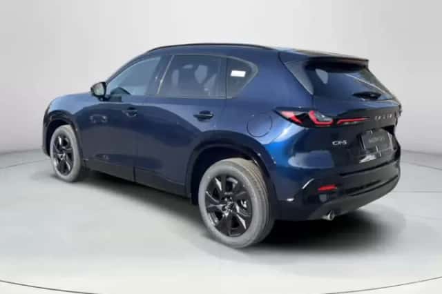 Mazda CX-5 (2026) thumbnail 3