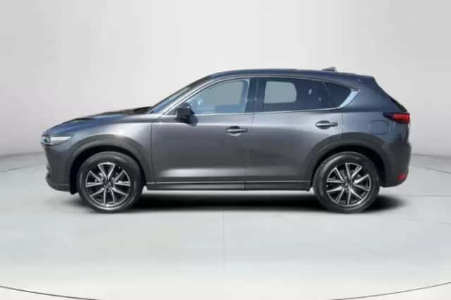 Mazda CX-5 (2018) thumbnail 2