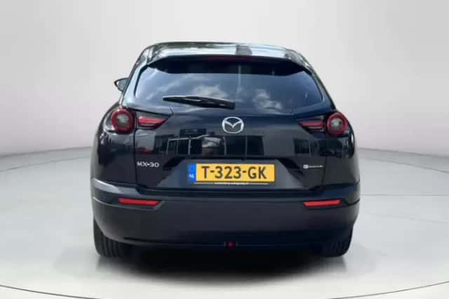 Mazda MX-30 (2023) thumbnail 4